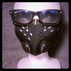 Outdoor face covering +filter Help Stop The Spread